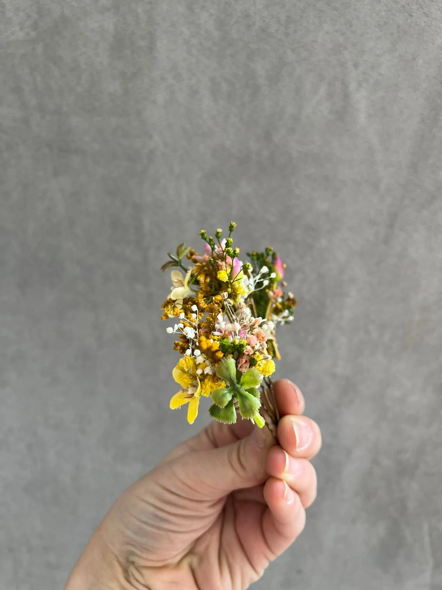 Meadow flower hairpins
