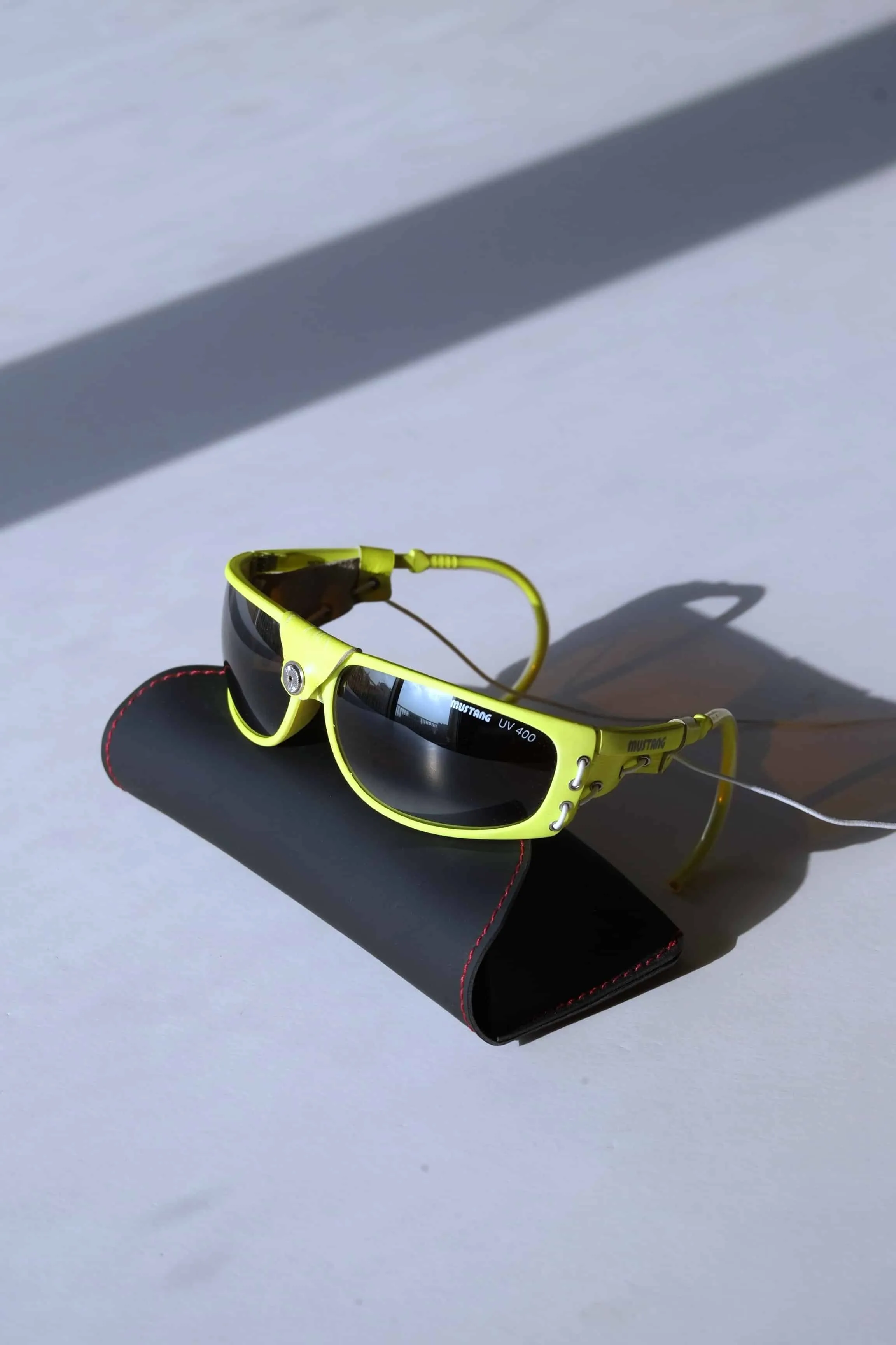 MUSTANG Colorado 90s Sunglasses
